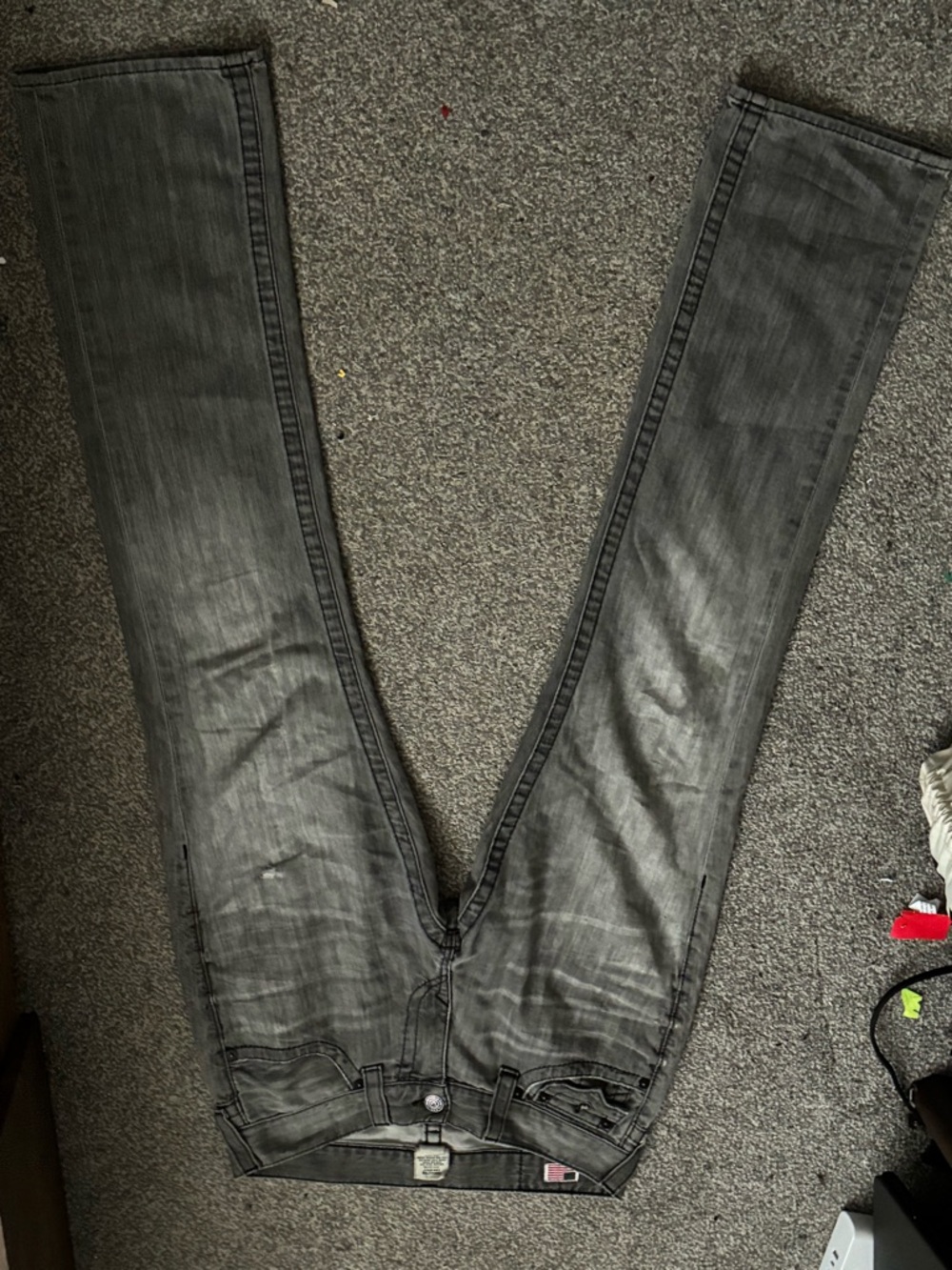 Y2K Vintage True Religion Gray Slim Bootcut Jeans with Subtle Fading